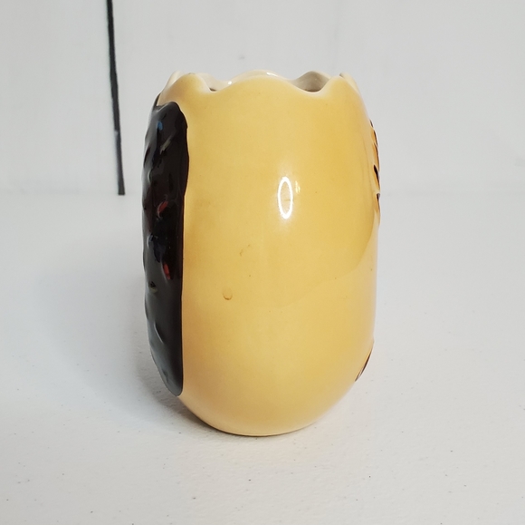 *SOLD* Big Mouth Ceramic Donut Shaped Coffee Novelty Mug - Picture 4 of 11